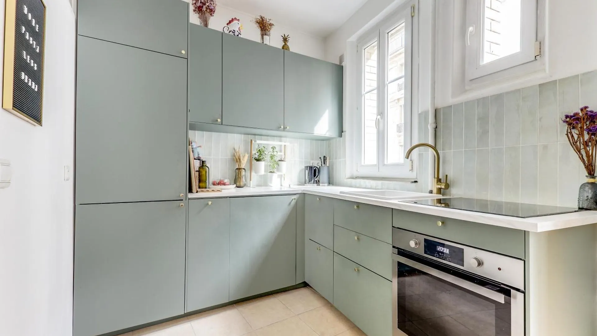 Superbe Neuf Pres De Montmartre * Париж